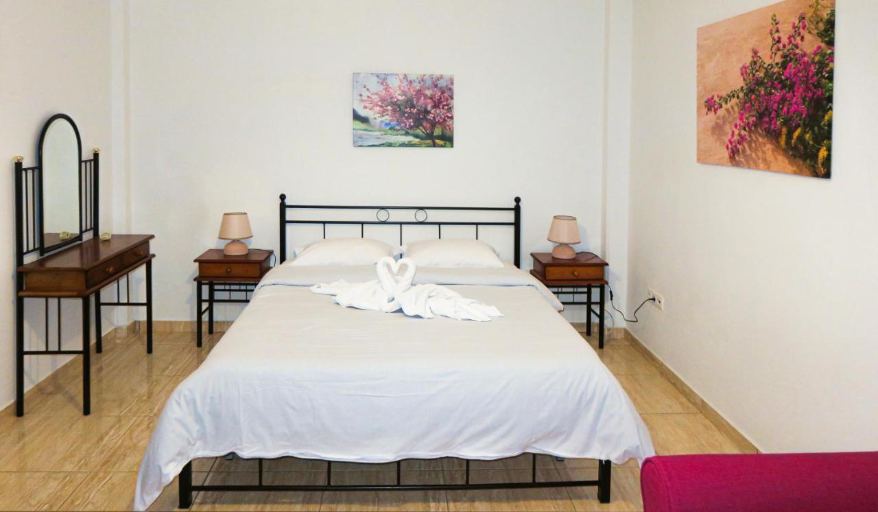 Kallisti Apartments Skiathos Town Luaran gambar