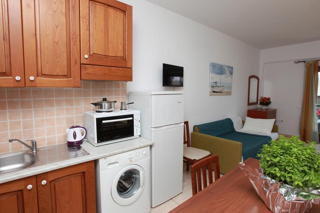 Kallisti Apartments Skiathos Town Bilik gambar