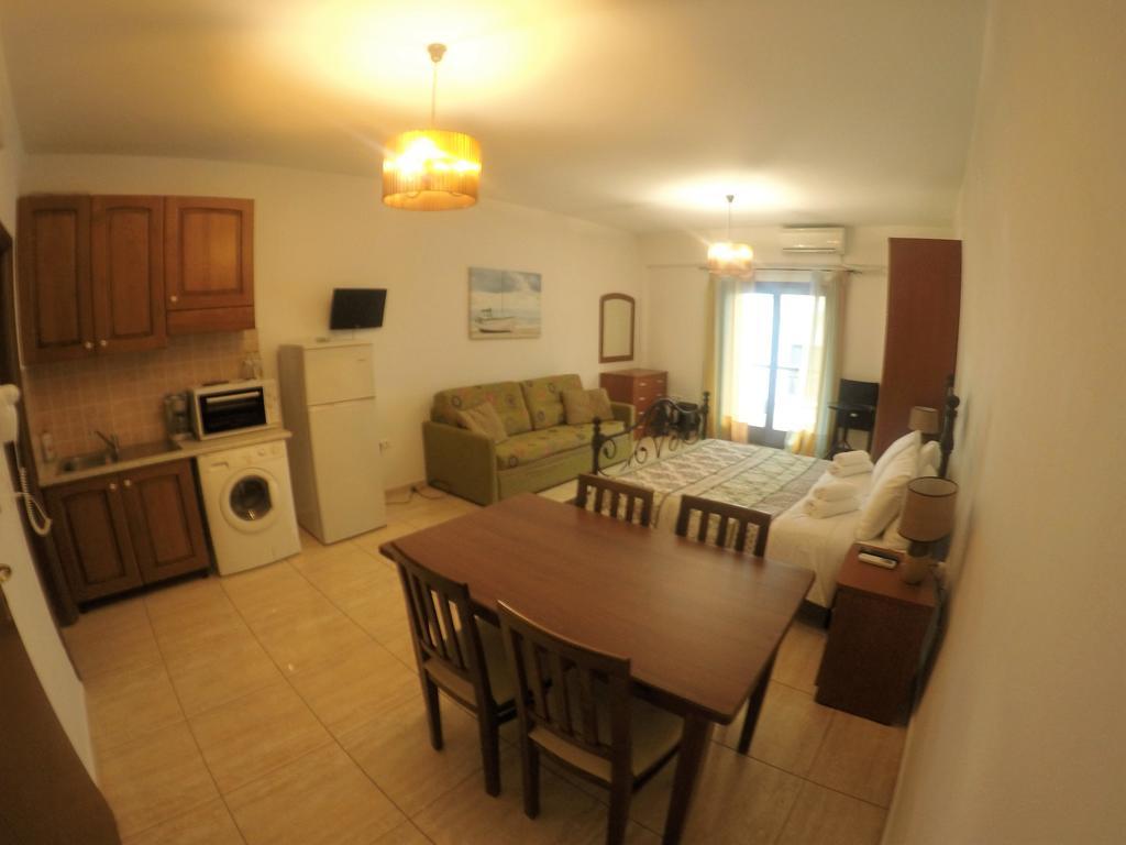 Kallisti Apartments Skiathos Town Luaran gambar